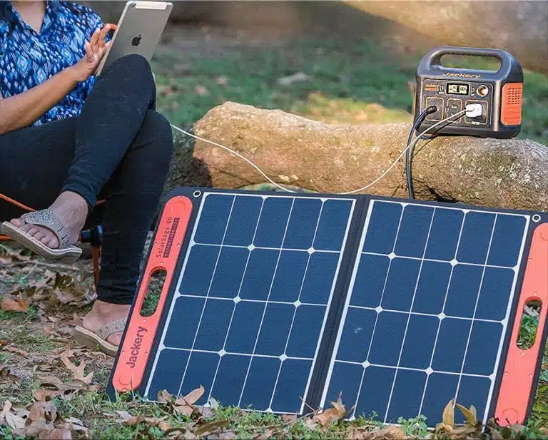 Jackery Portable Power Station Explorer 240, 240Wh Backup Lithium Battery Jackery Portable Power Station Explorer 240, 240Wh Backup Lithium Battery